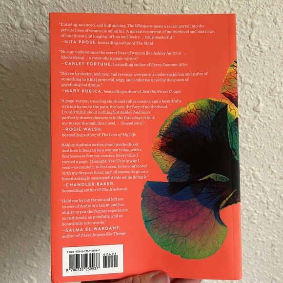 The whispers - Ashley Audrain - Picture 2 of 2